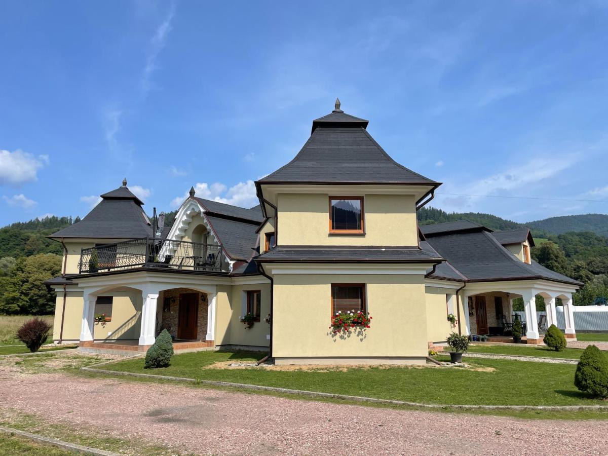 Penzion U Dvoch Levov Oravsky Podzamok Exterior photo